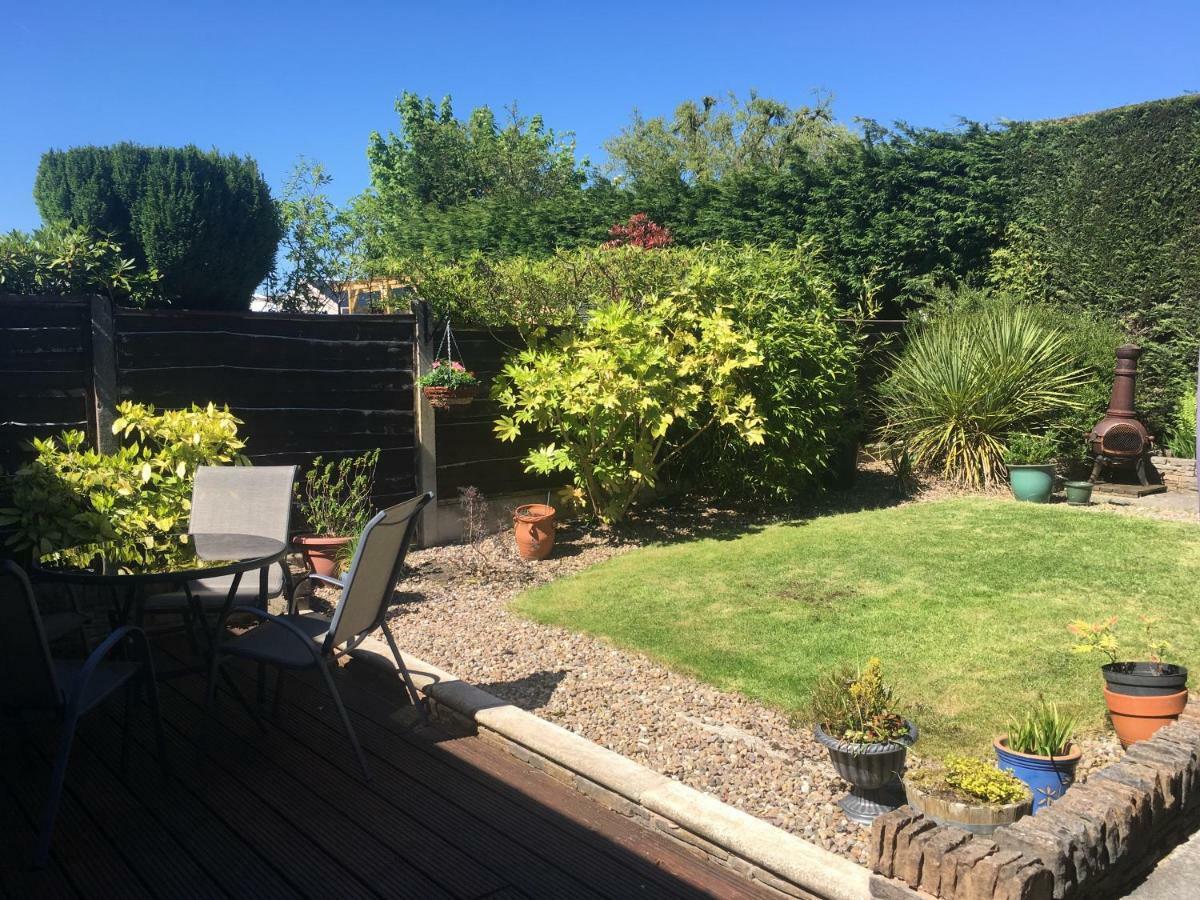 Spacious - Private Secure Garden - Sleeps Up To 6 Marple